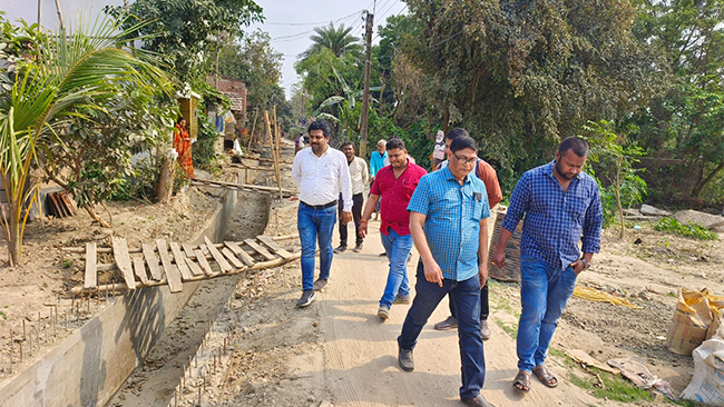 Murshidabad Zelaporishod Sabhadati Chamber